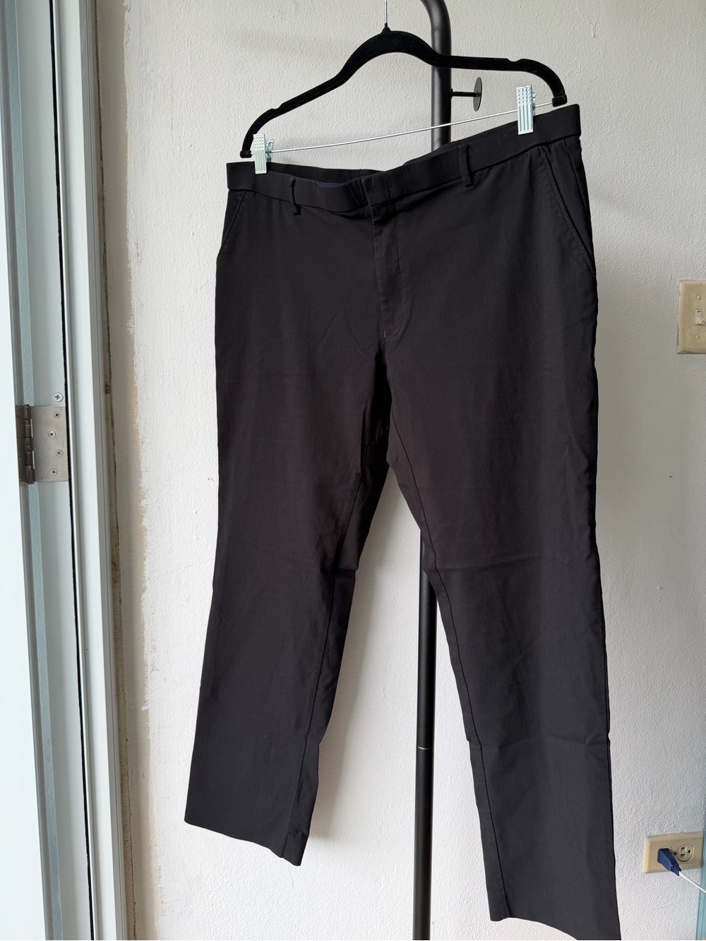 Tommy Hilfiger Men's Black Slim Chinos